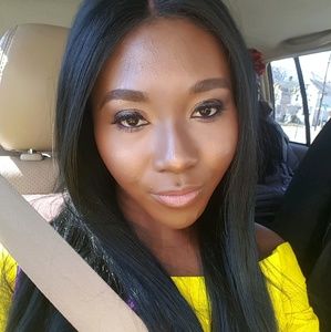 Meet your Posher, Edith